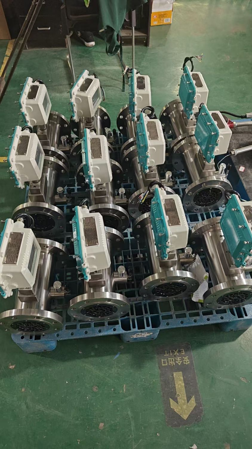 SS304 body material gas turbine flow meter 