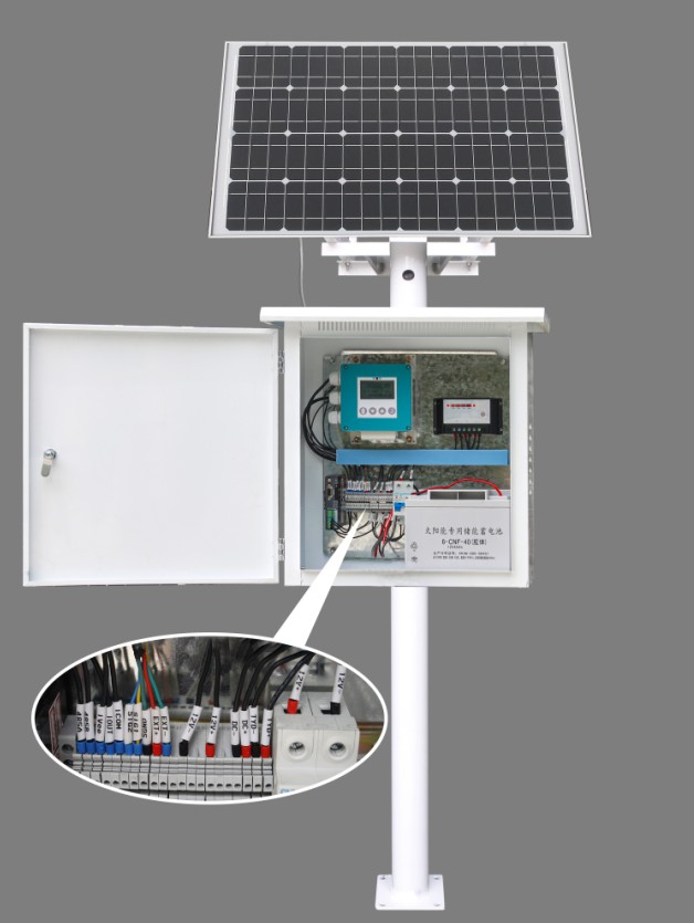 solar-powered magnetic flow meter 