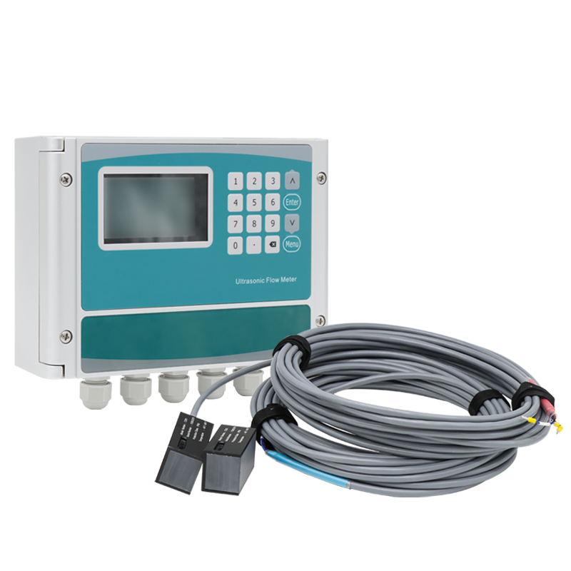 What occasions are ultrasonic flowmeters suitable for?