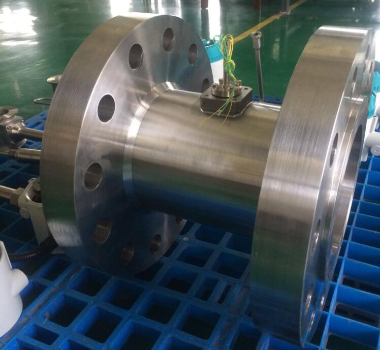 ANSI 600# Flange type liquid turbine flow meter  oil flow meter 