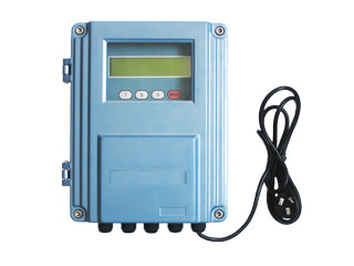 ultrasonic flow meters